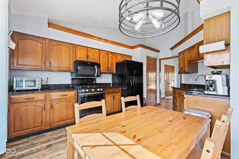Kitchen - 923 Jonathan Dr, Plainfield, IN 46168 photo 1 of 3