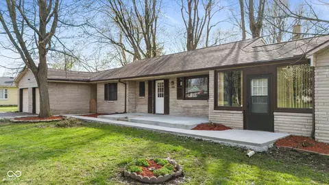 2329 Cragmont St, Madison, IN 47250