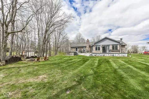 222 Mill Spgs, Coatesville, IN 46121