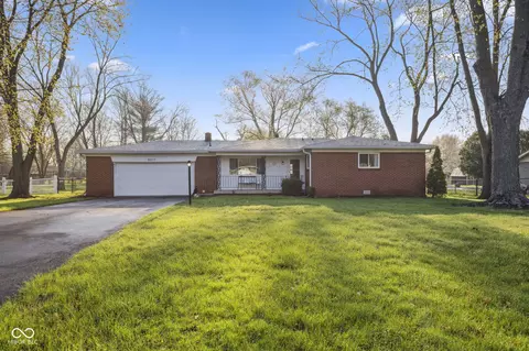 8017 Wallingwood Dr, Indianapolis, IN 46256