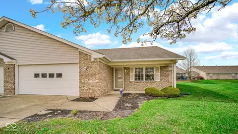 8242 Frankdale Ct, Indianapolis, IN 46259