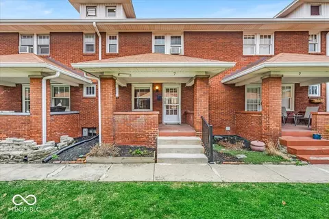 5623 E Washington St #7, Indianapolis, IN 46219