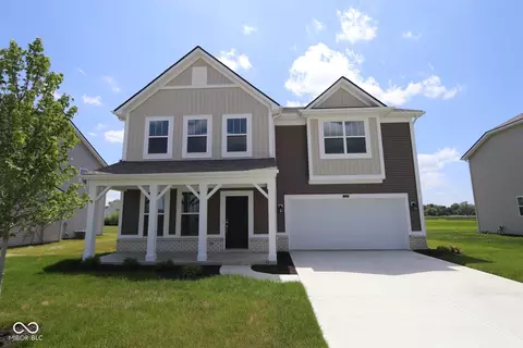 10033 Redwood Peak Ln, Indianapolis, IN 46259