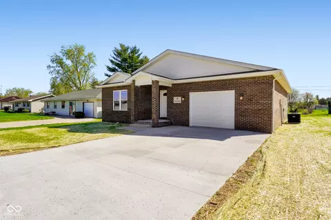 240 Western Pkwy, Seymour, IN 47274