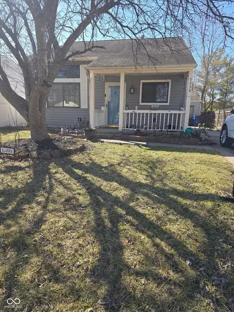 5338 Traditions Dr, Indianapolis, IN 46235