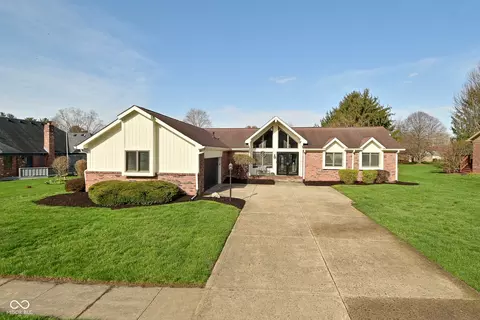6276 Quail Rdg W Dr, Plainfield, IN 46168
