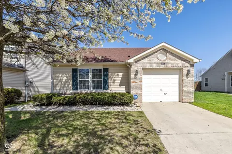 10876 Bellflower Ct, Indianapolis, IN 46235