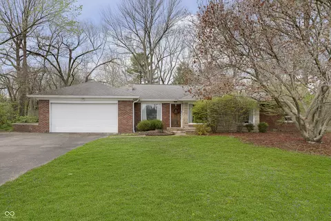 7026 Spring Mill Rd, Indianapolis, IN 46260