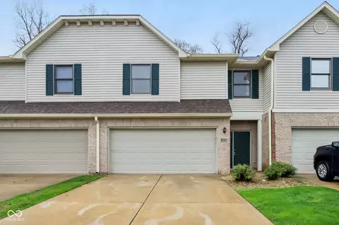 1012 S Montgomery Rd, Greenwood, IN 46143