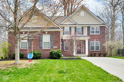 7714 Black Walnut Dr, Avon, IN 46123