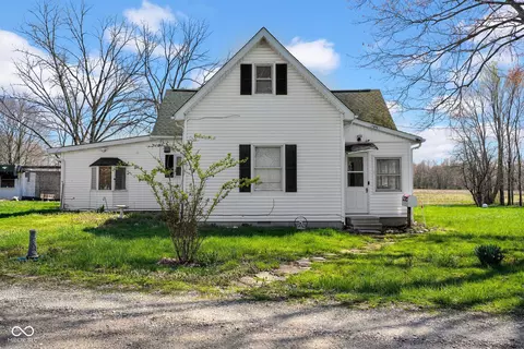 11015 S State Road 58, Columbus, IN 47201