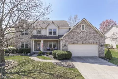 9760 Logan Ln, Fishers, IN 46037