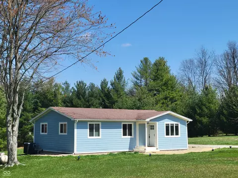 442 W Itawamba Trl, Greensburg, IN 47240