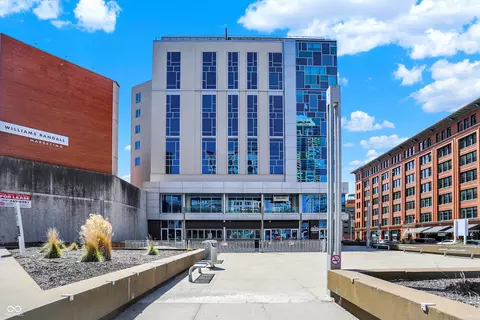 1 Virginia Ave #707, Indianapolis, IN 46204