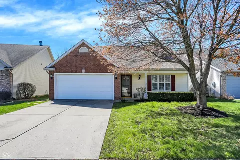 14917 Mia Dr, Carmel, IN 46033