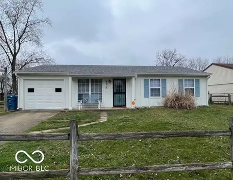 4506 Phoenix Dr, Indianapolis, IN 46241
