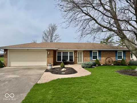 605 N County Road 800 E, Parker City, IN 47368