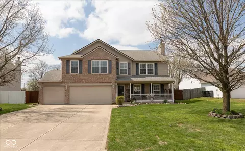 464 Hummingbird Ln, Whiteland, IN 46184