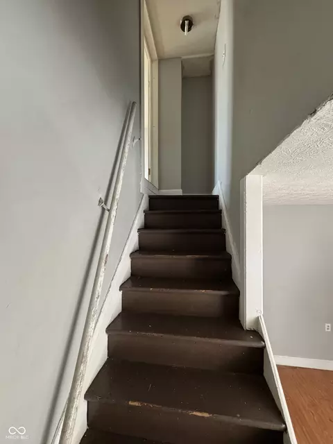 3528 E 10th St, Indianapolis, IN 46201 photo 24
