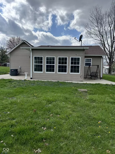 6389 N Forrest St, Quincy, IN 47456