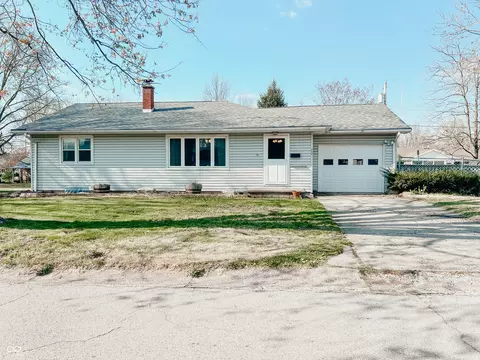 909 Orchard Dr, Covington, IN 47932