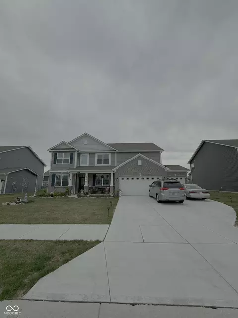 280 Walker Dr, Whiteland, IN 46184