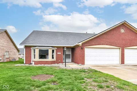229 Waterford Ct, Avon, IN 46123
