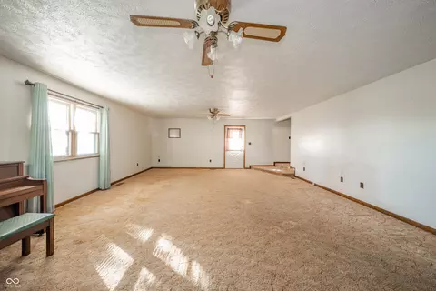 Living - 9056 E 650 N, Wilkinson, IN 46186 photo 4 of 10