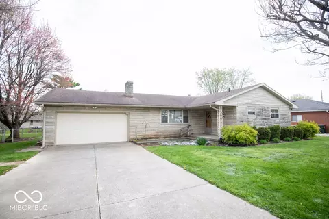 911 W 11th St, Greensburg, IN 47240