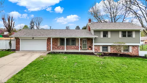 2001 Winchester Dr, Indianapolis, IN 46227