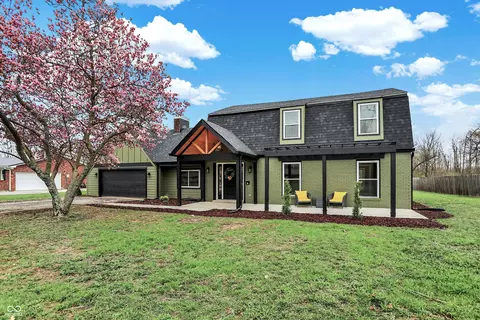 2103 Postmaster Ln, Greenfield, IN 46140