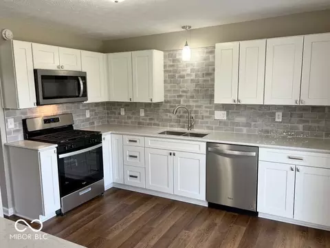 Kitchen - 7440 S 250 W, Pendleton, IN 46064 photo 1 of 5
