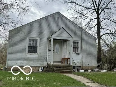 629 E 32nd St, Anderson, IN 46016