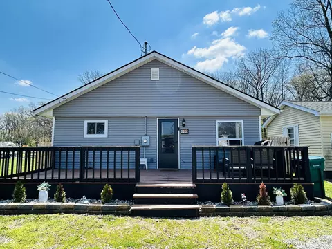 1117 Hendricks Ave, Shelbyville, IN 46176