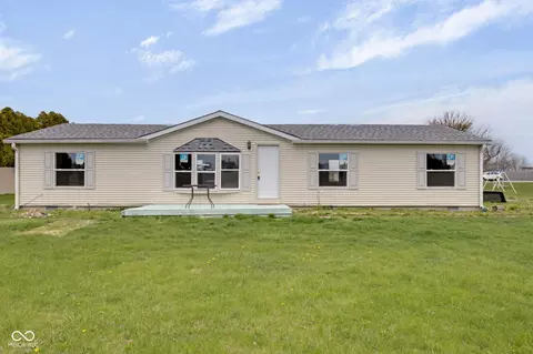 1528 E 300 N, Lebanon, IN 46052