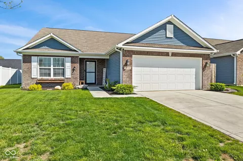 2936 W Calimanco Ln, Monrovia, IN 46157