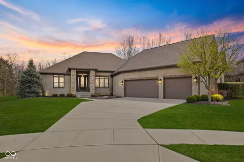 6841 W Glory Maple Dr, Mccordsville, IN 46055