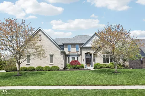 476 Sapphire Dr, Carmel, IN 46032