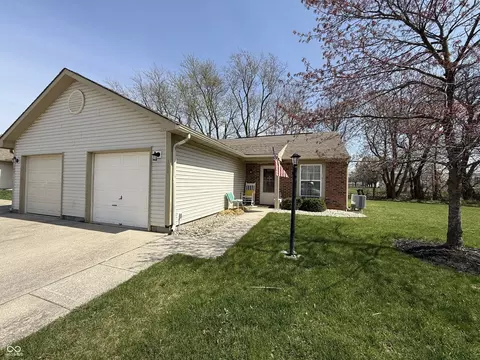111 Woodberry Dr, Danville, IN 46122