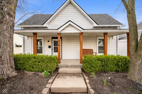419 S Oak St, Fortville, IN 46040