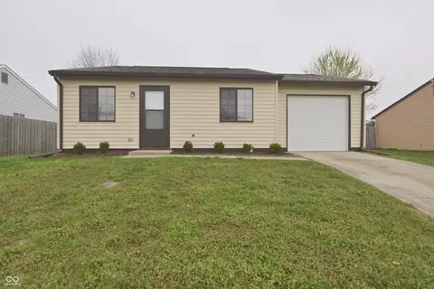 3648 Valley Lake Dr, Indianapolis, IN 46227