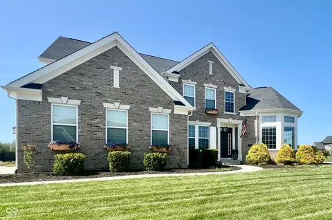 5802 Bentbrook Dr, Bargersville, IN 46106