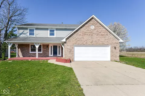 718 Marie Ln, Fortville, IN 46040