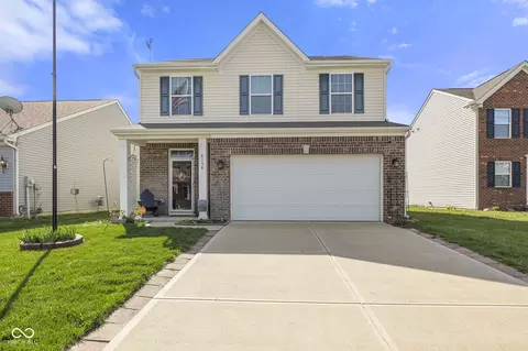 8158 Wheatfield Ct, Camby, IN 46113