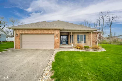 1306 Woodbrooke Dr, New Castle, IN 47362