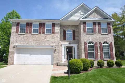 12561 Gladecrest Dr, Carmel, IN 46033