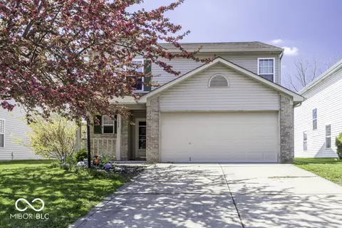 1328 Osprey Way, Greenwood, IN 46143