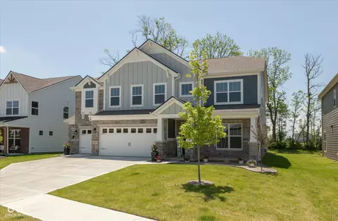 4333 Ironclad Dr, Bargersville, IN 46106