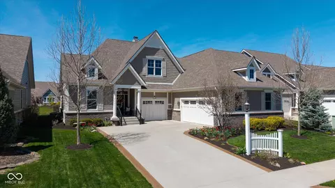 15150 Mooring Cir E, Carmel, IN 46033