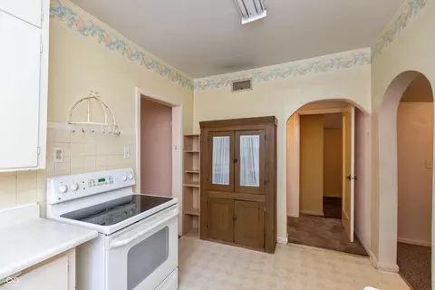 415 S East St, Plainfield, IN 46168 photo 10